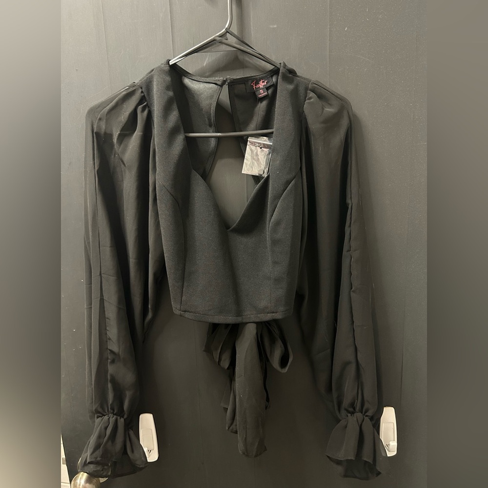 Black Tie Crop Top